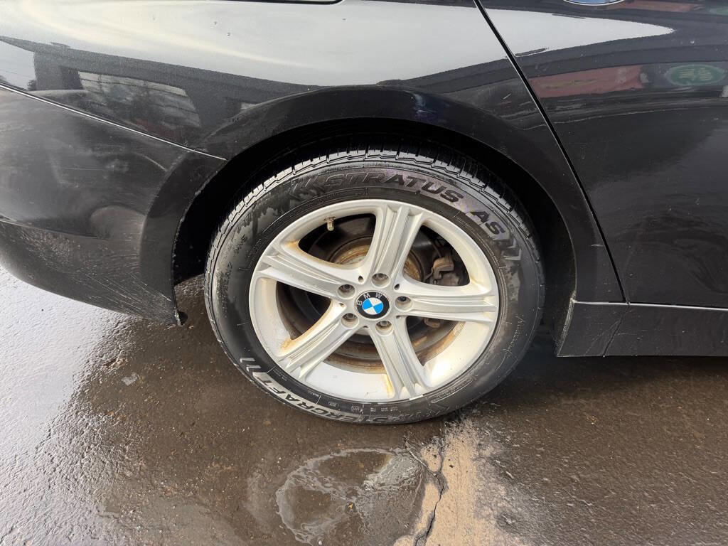 Used 2014 BMW 328i xDrive Sedan image 10