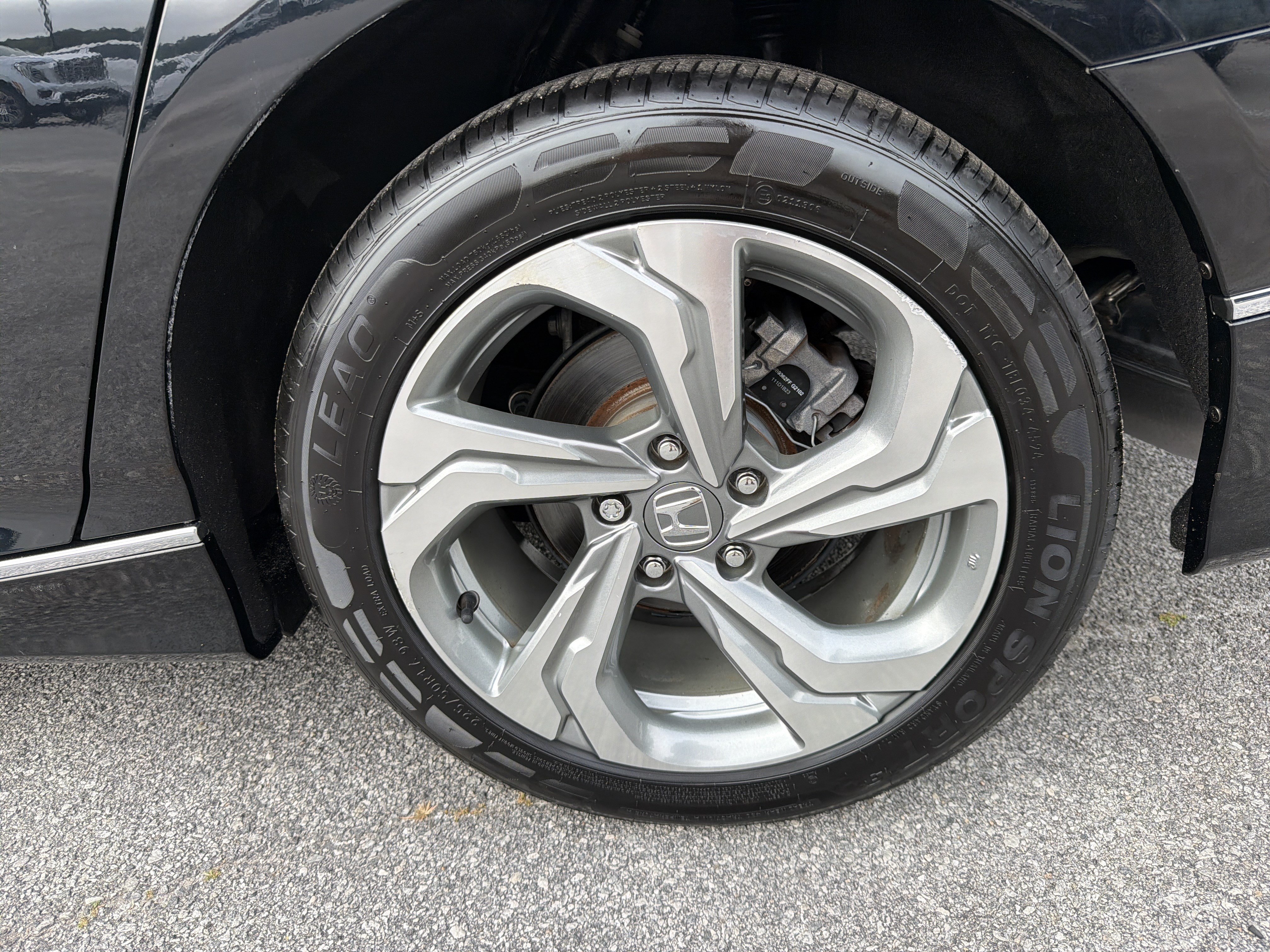 Used 2018 Honda Accord EX-L image 19