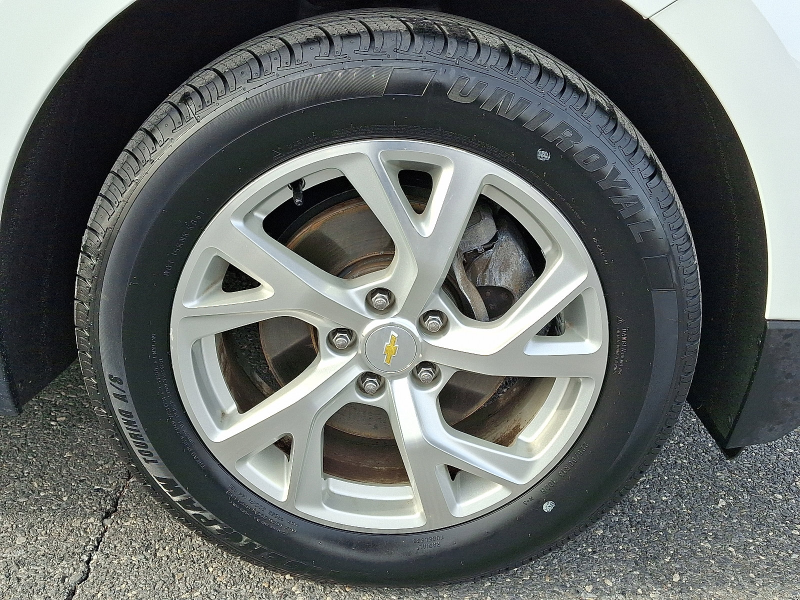 Used 2018 Chevrolet Equinox LT image 9