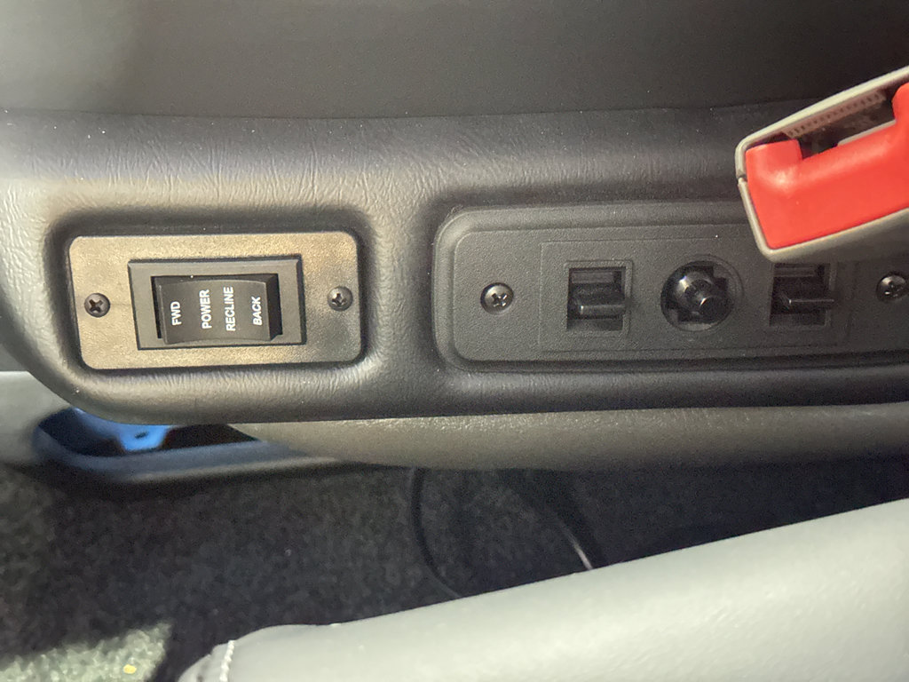 New 2025 Chevrolet Express 2500 image 49