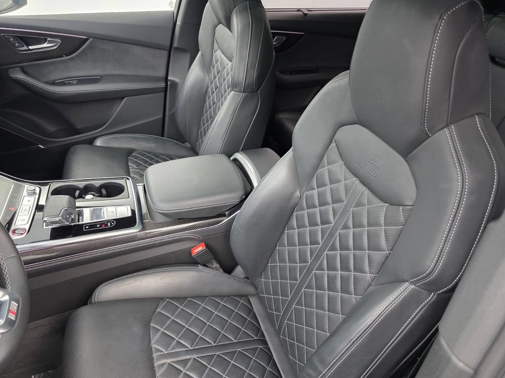 Used 2023 Audi SQ7 Prestige w/ Prestige Package AWD/4WD image 11