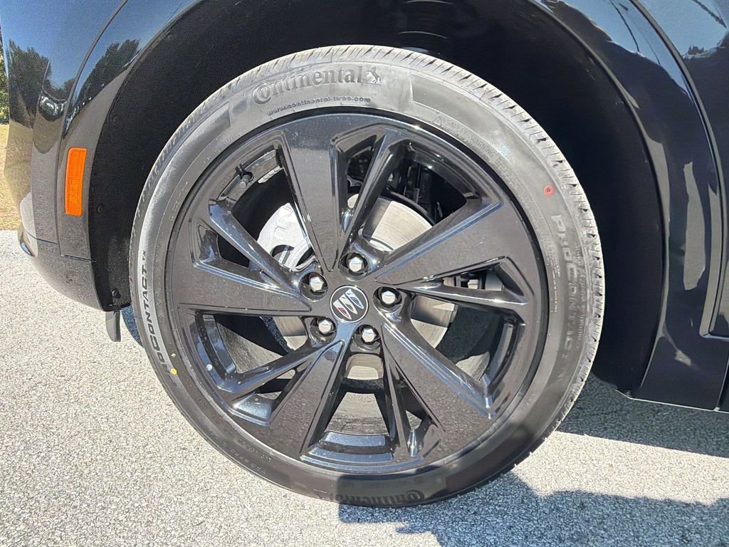 New 2026 Buick Envision Sport Touring image 36
