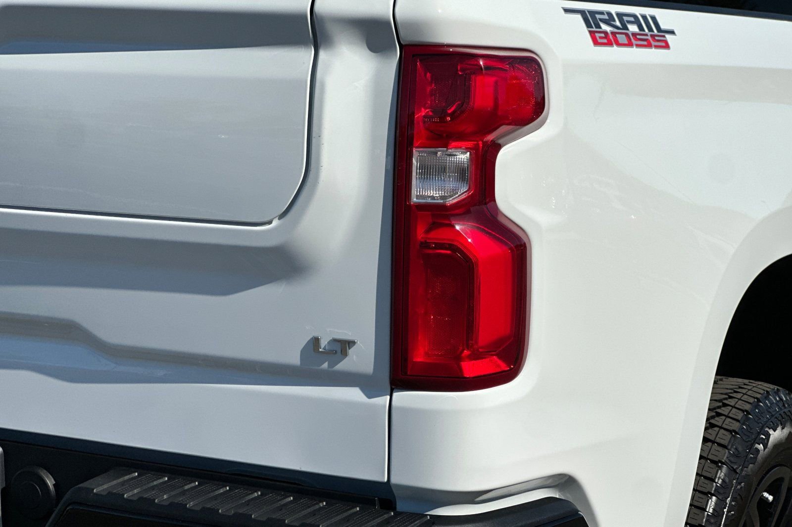 New 2026 Chevrolet Silverado 1500 LT Trail Boss w/ Safety Package image 26