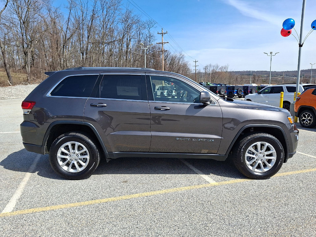 Certified 2021 Jeep Grand Cherokee Laredo image 53