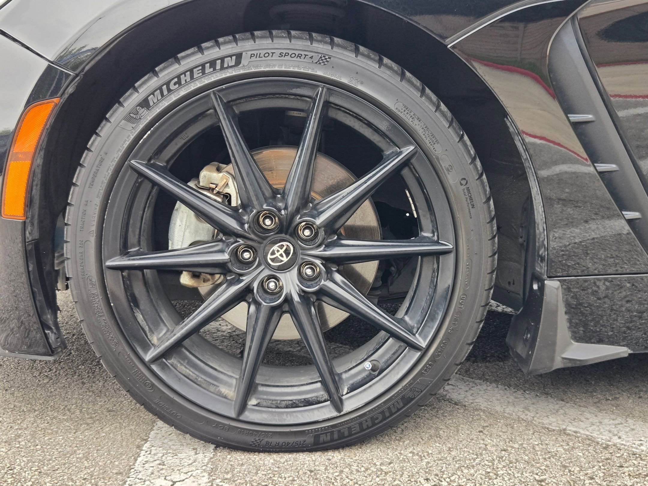 Used 2023 Toyota GR86 Premium RWD image 29