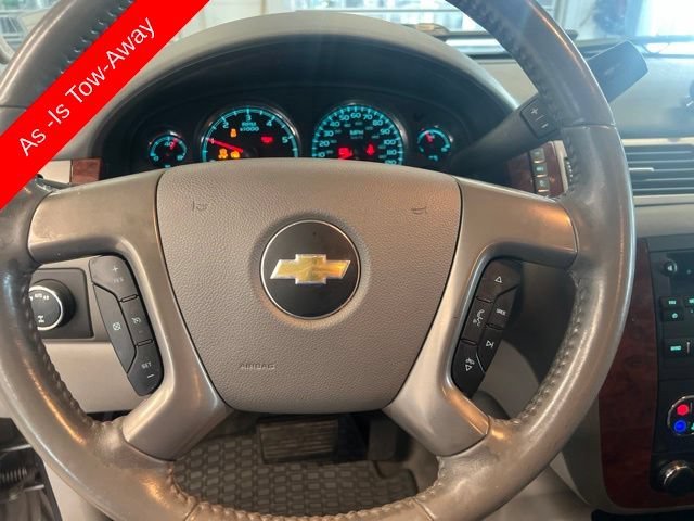 Used 2014 Chevrolet Suburban LT w/ Luxury Package AWD/4WD image 14