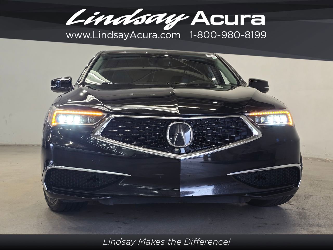 Used 2019 Acura TLX FWD image 2