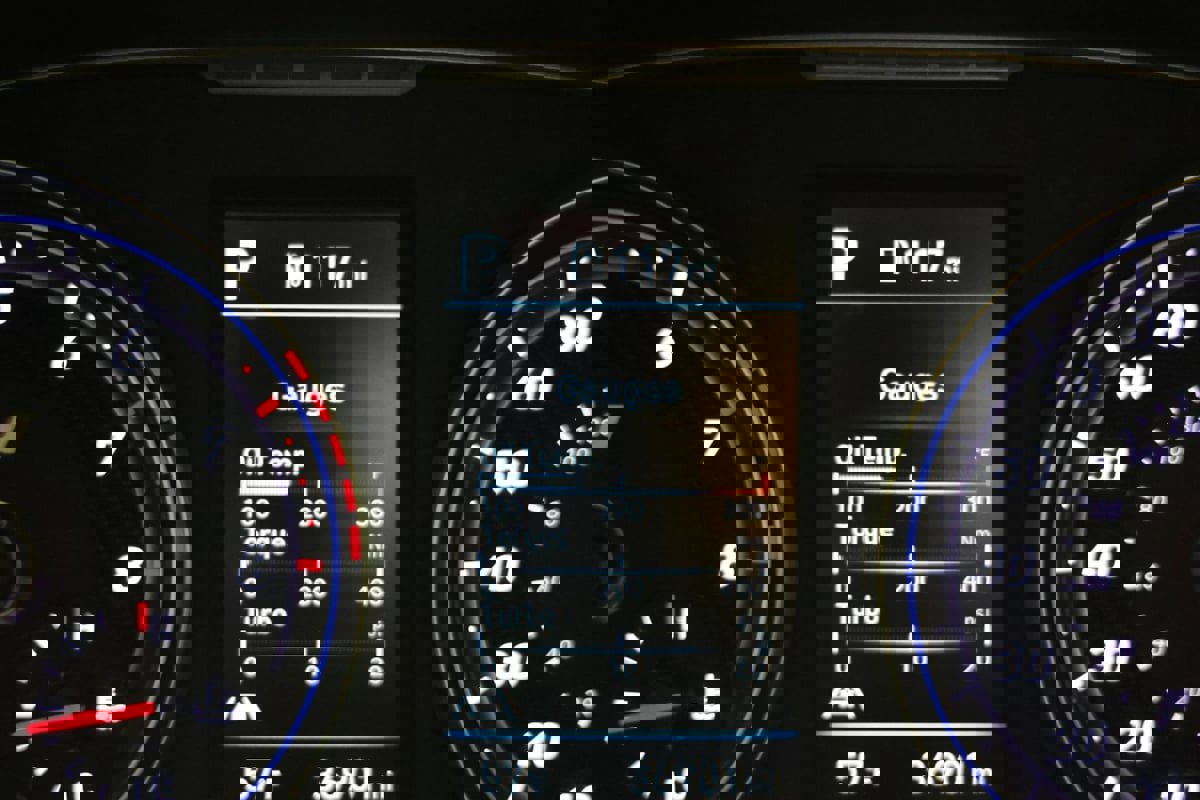 Used 2022 Hyundai Veloster N image 11