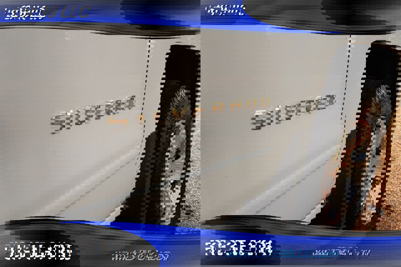 Used 2017 Chevrolet Silverado 1500 LT w/ All Star Edition image 36