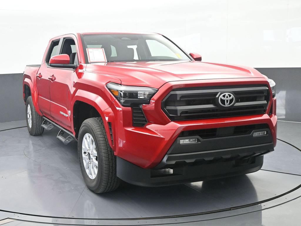 Used 2025 Toyota Tacoma SR5 image 9