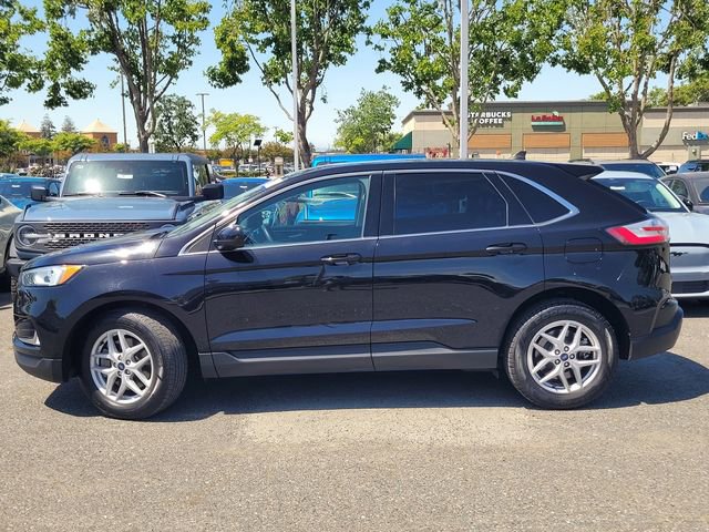 Certified 2021 Ford Edge SEL w/ Cargo Accessory Package AWD/4WD image 4