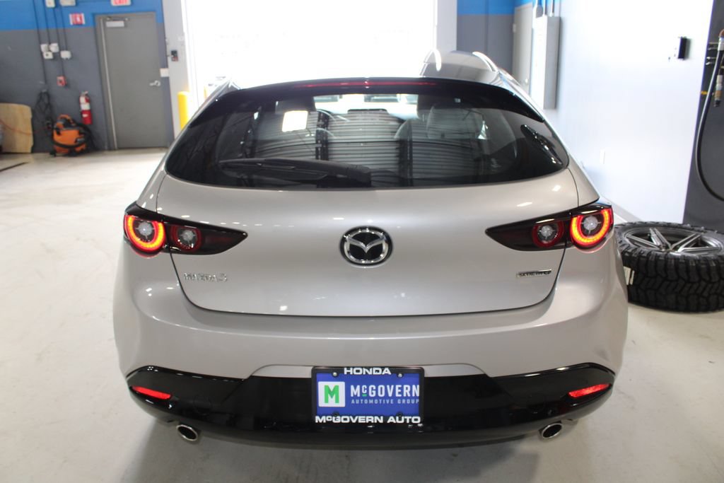 Used 2023 MAZDA MAZDA3 s FWD image 26