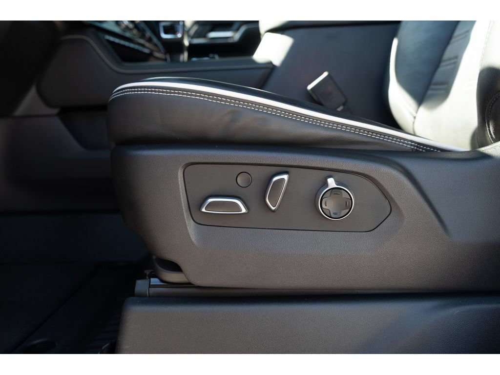 Used 2024 GMC Sierra 1500 AT4X AWD/4WD image 15