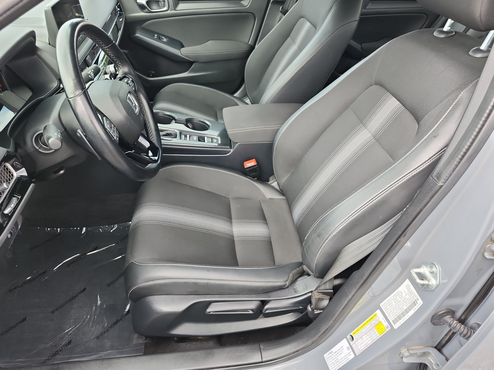 Used 2025 Honda Civic Sport image 9