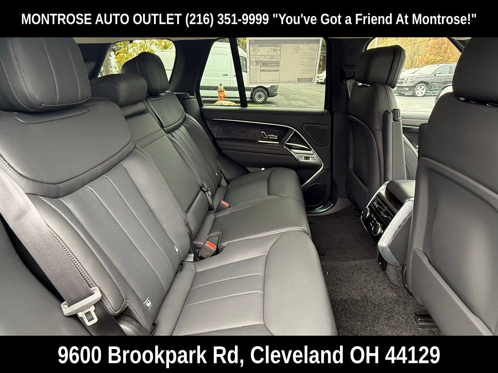 New 2025 Land Rover Range Rover SE image 15