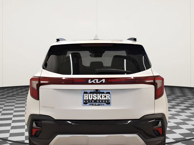 Used 2025 Kia Seltos S image 11
