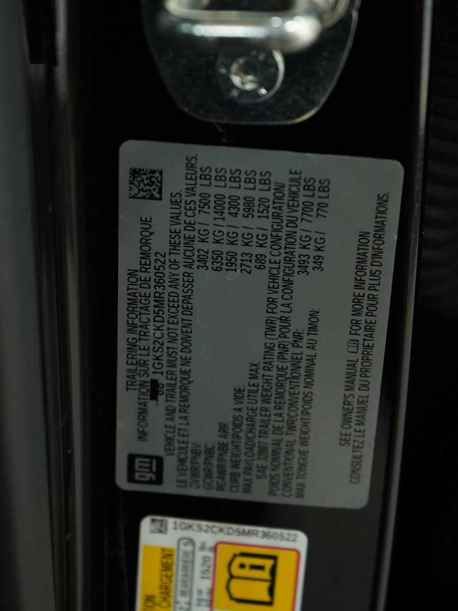 Used 2021 GMC Yukon AT4 image 34