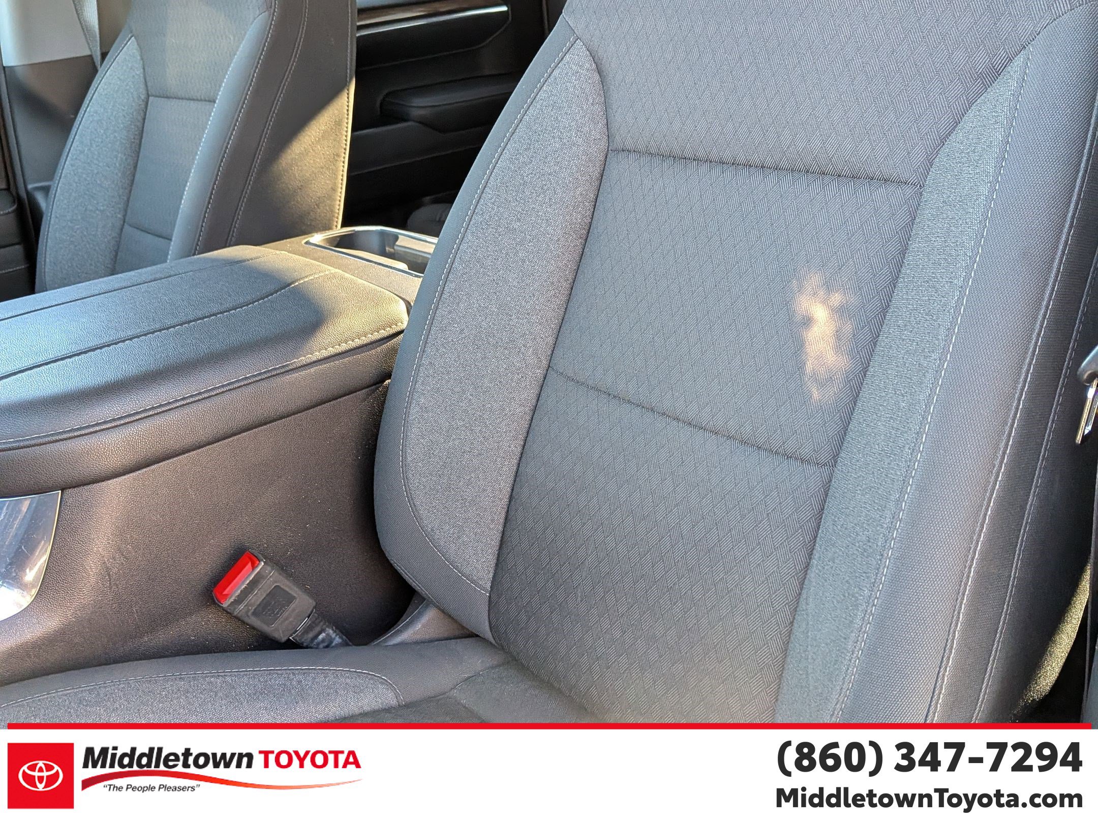 Used 2024 Chevrolet Silverado 1500 LT Trail Boss w/ Convenience Package II AWD/4WD image 14