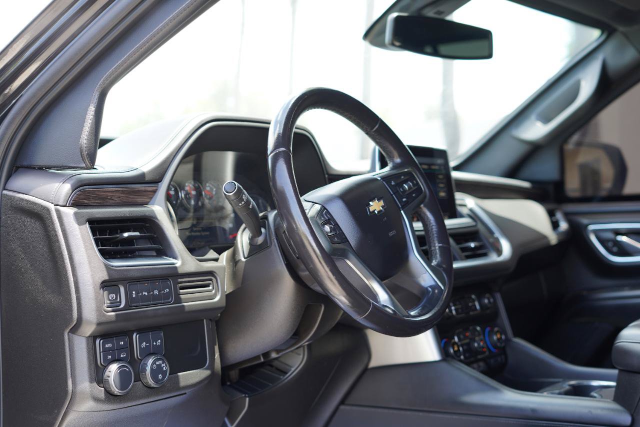 Used 2021 Chevrolet Suburban LT AWD/4WD image 11