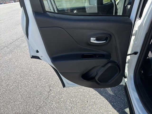 Used 2023 Jeep Renegade Latitude image 14