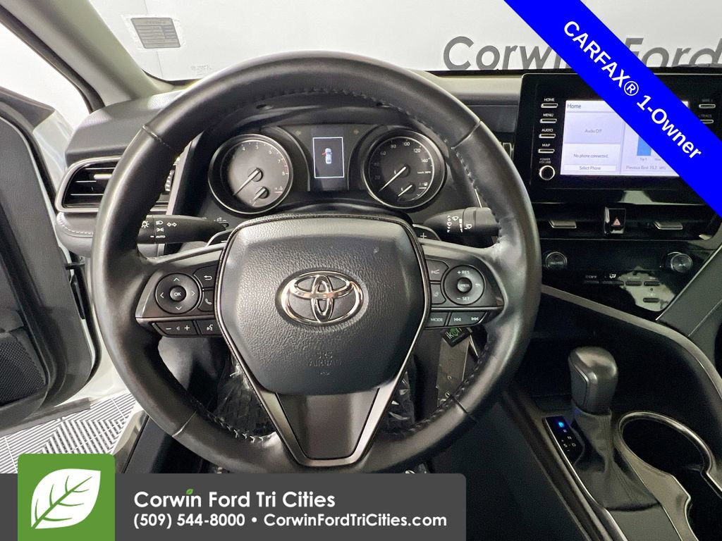 Used 2024 Toyota Camry SE FWD image 8