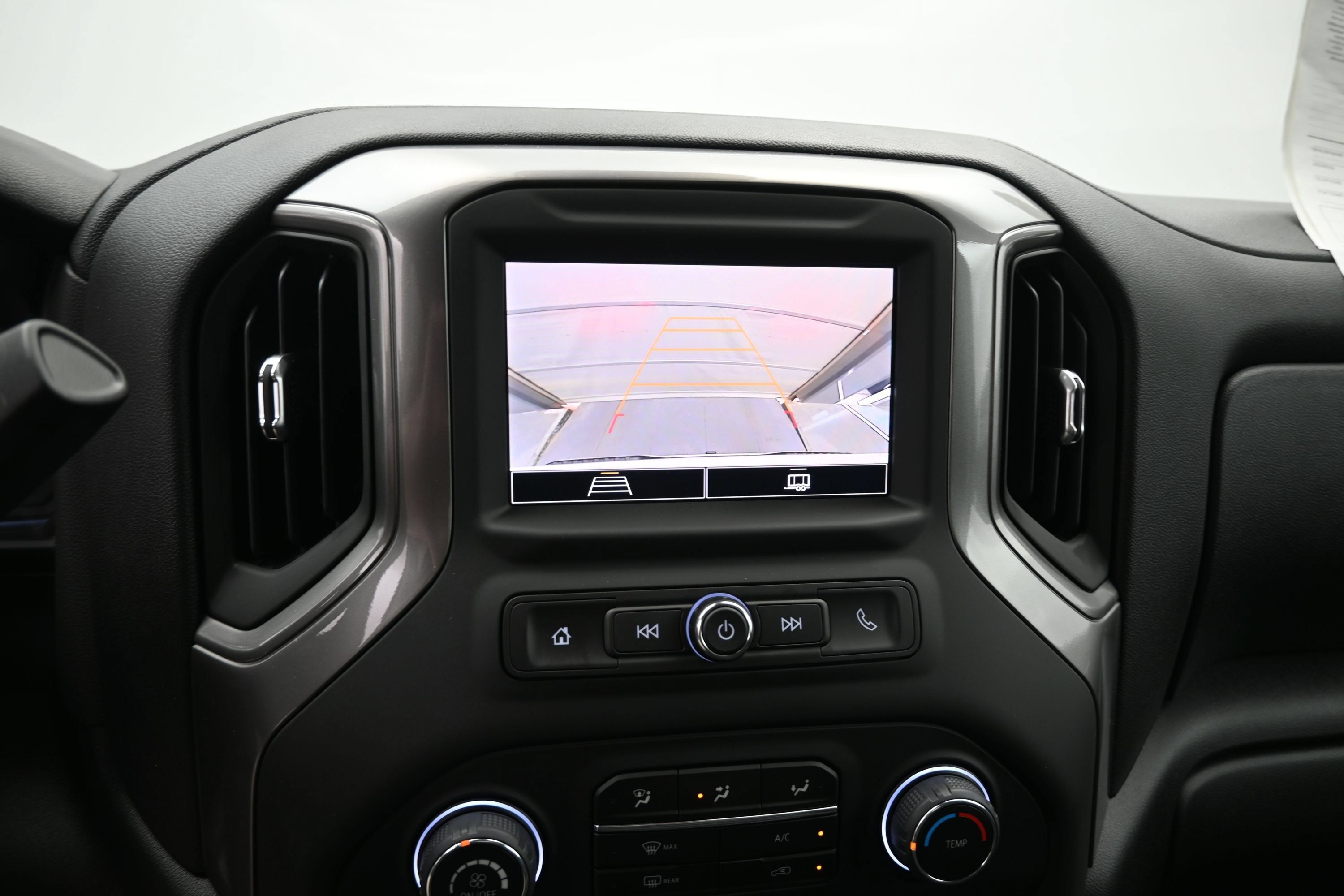 Used 2026 Chevrolet Silverado 1500 Custom AWD/4WD image 18