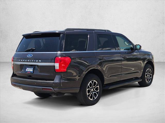 Used 2024 Ford Expedition XLT AWD/4WD image 5