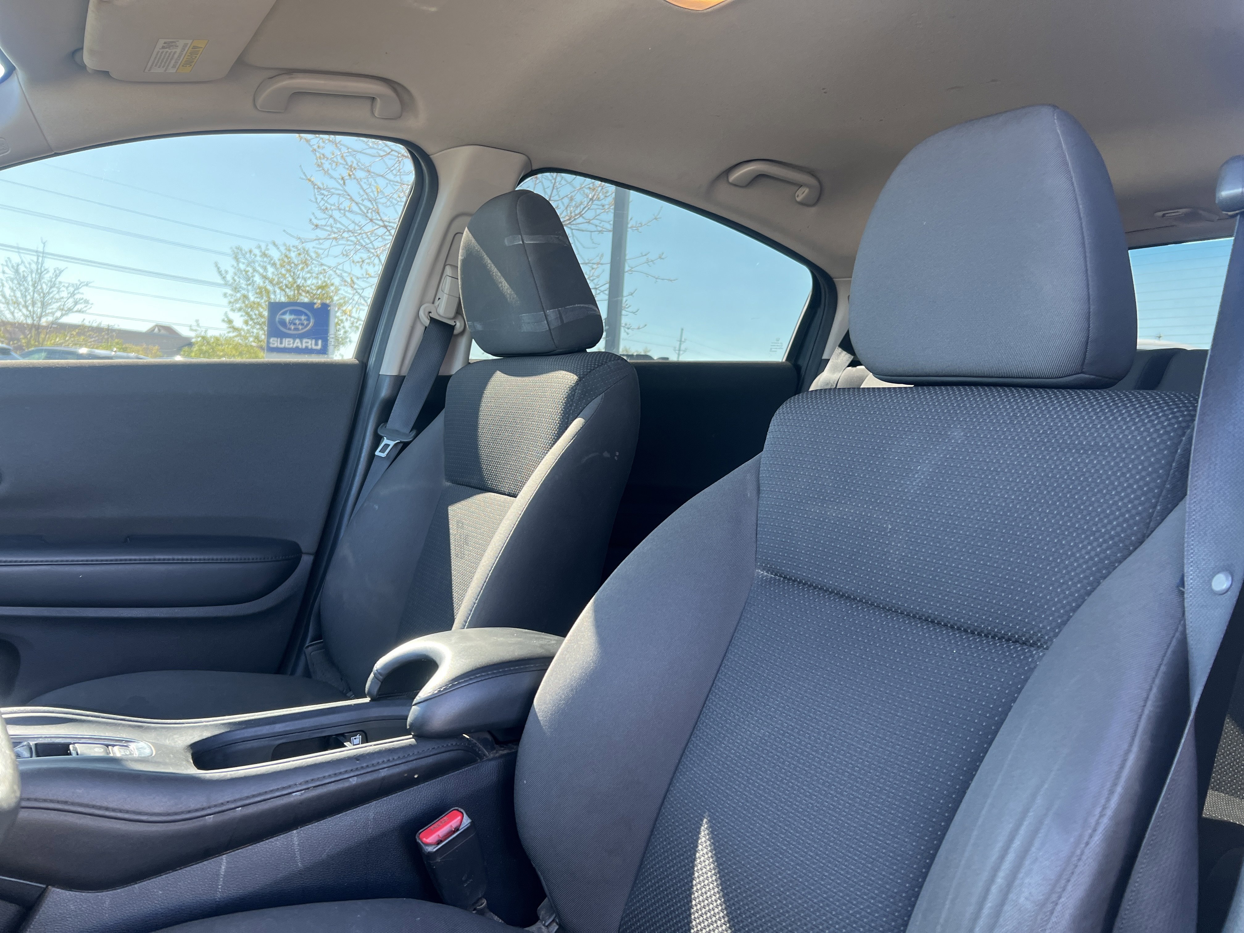 Used 2019 Honda HR-V LX image 24