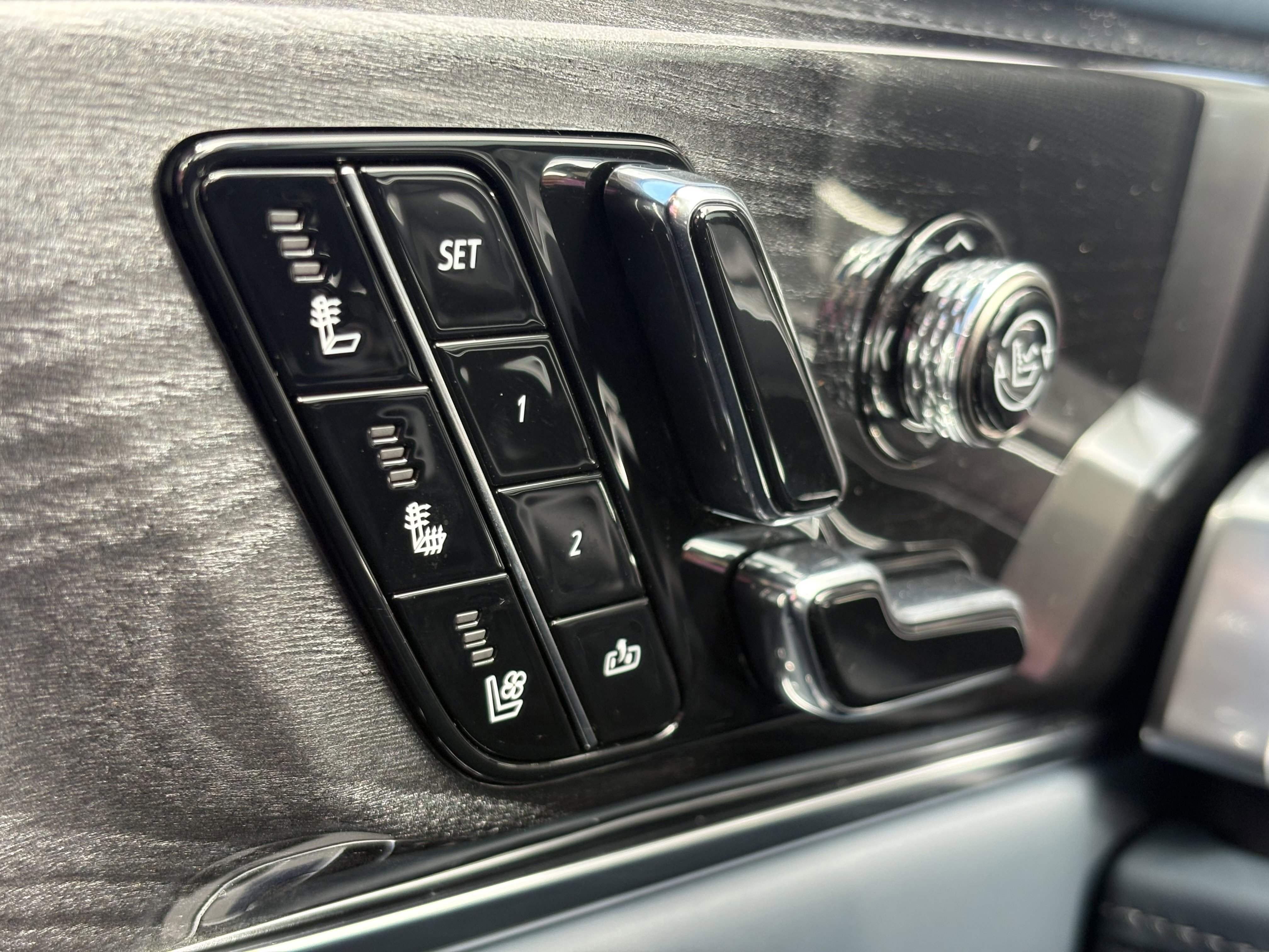 New 2026 Cadillac Escalade IQL Sport 2 image 35