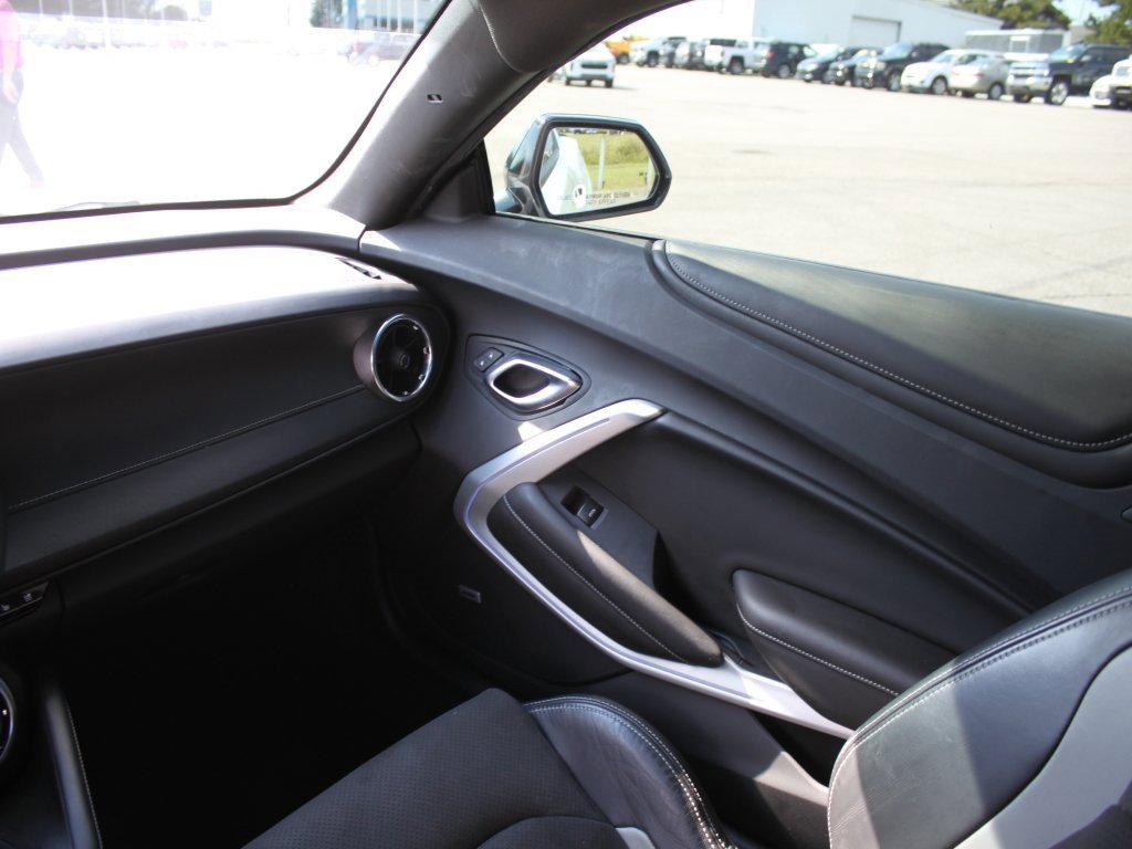 Used 2021 Chevrolet Camaro SS image 9
