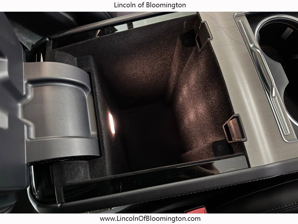 New 2025 Lincoln Navigator L Reserve w/ Jet Appearance Package image 29