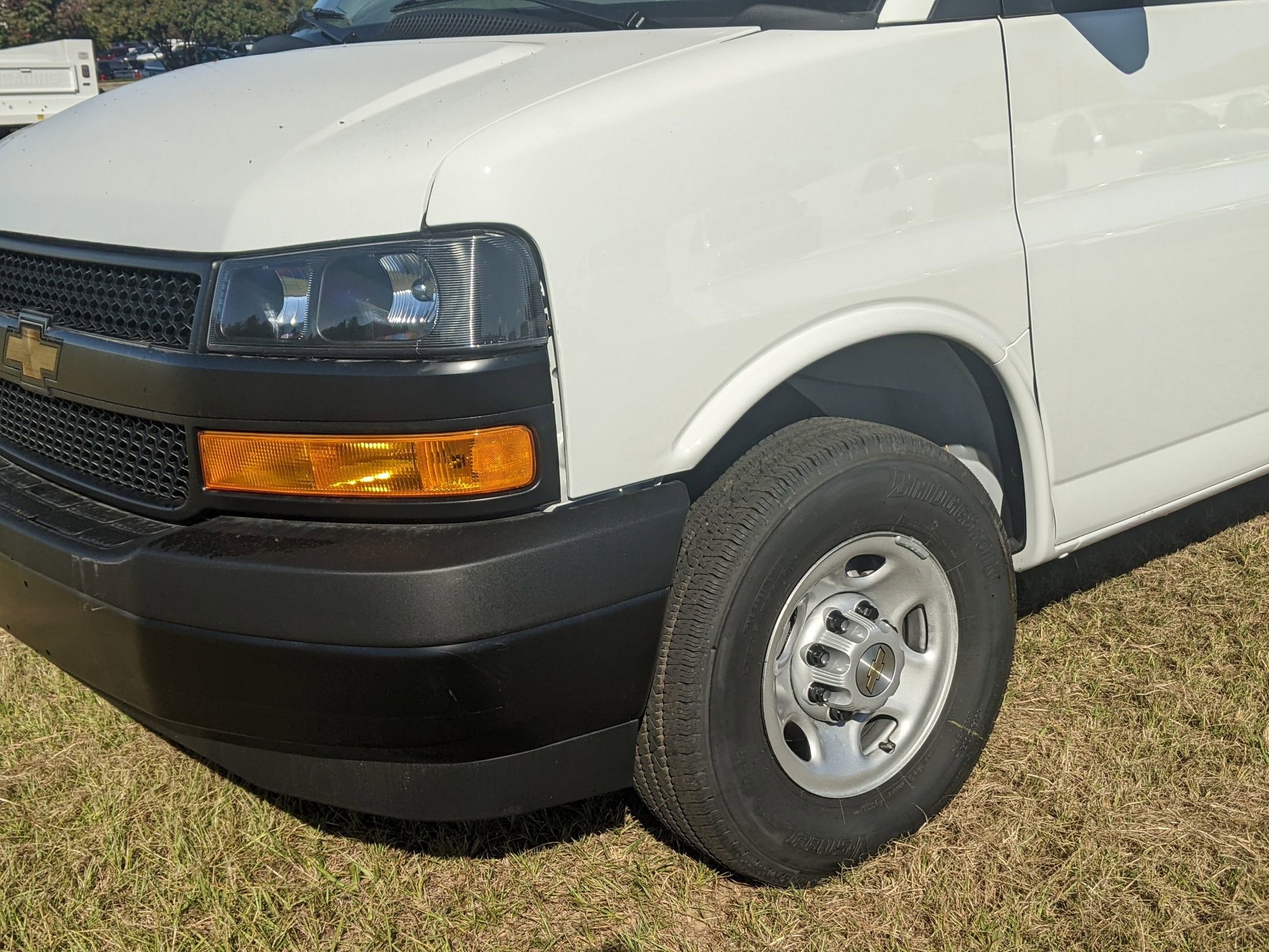 New 2025 Chevrolet Express 3500 Extended w/ Driver Convenience Package image 10