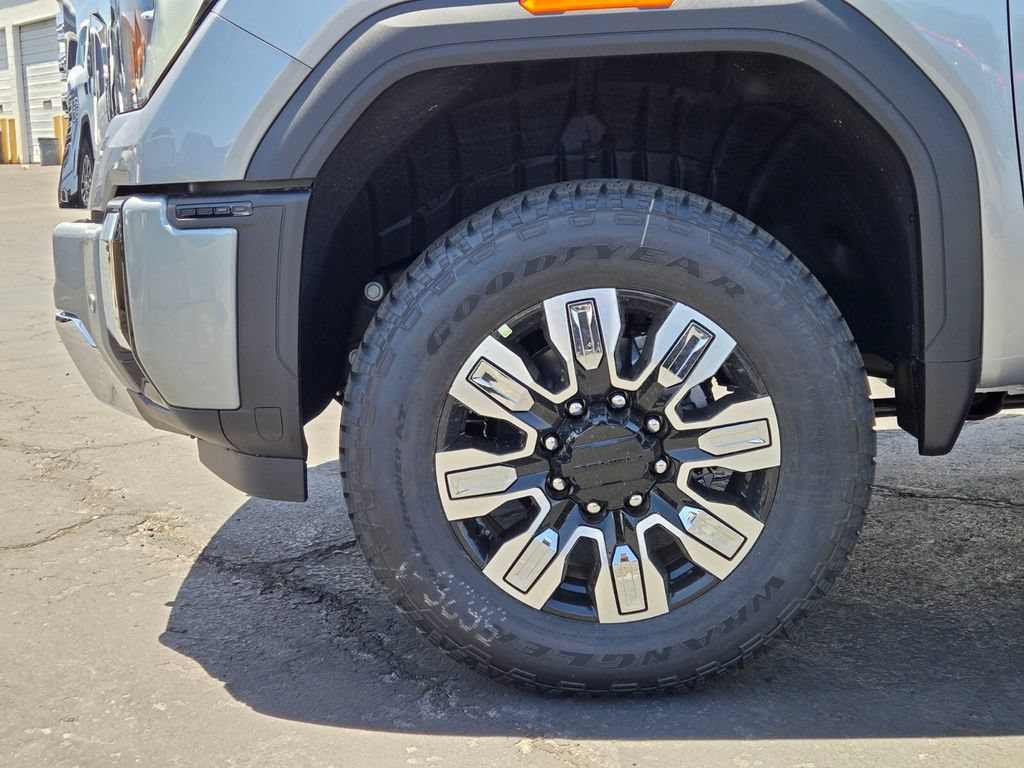 New 2026 GMC Sierra 2500 Denali w/ Denali Reserve Package AWD/4WD image 5