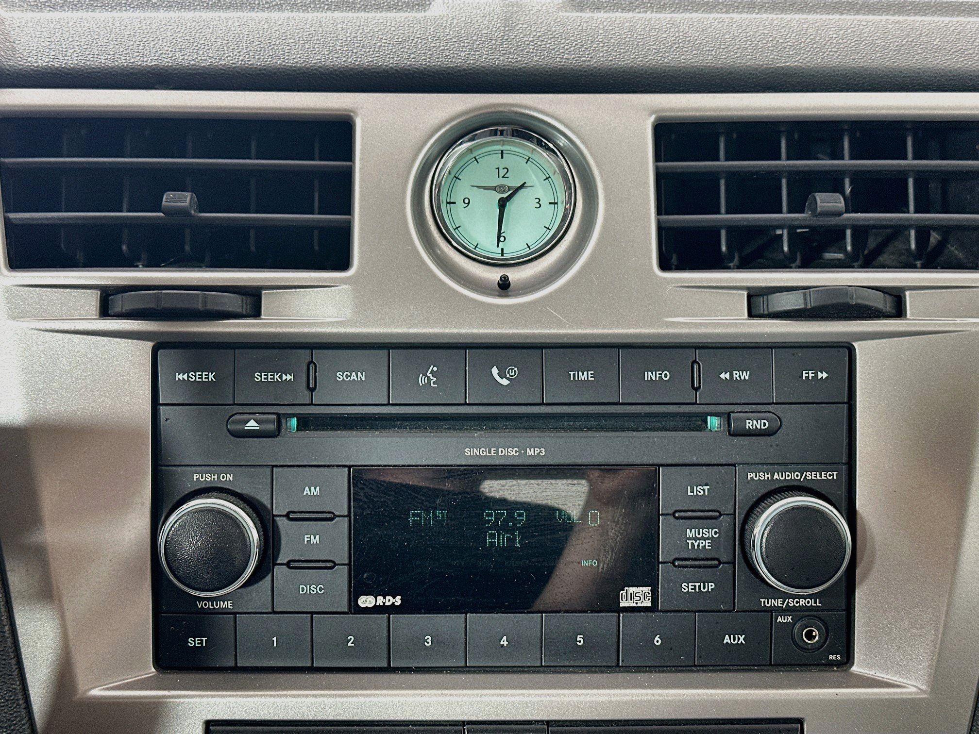 Used 2008 Chrysler Sebring Touring FWD image 13