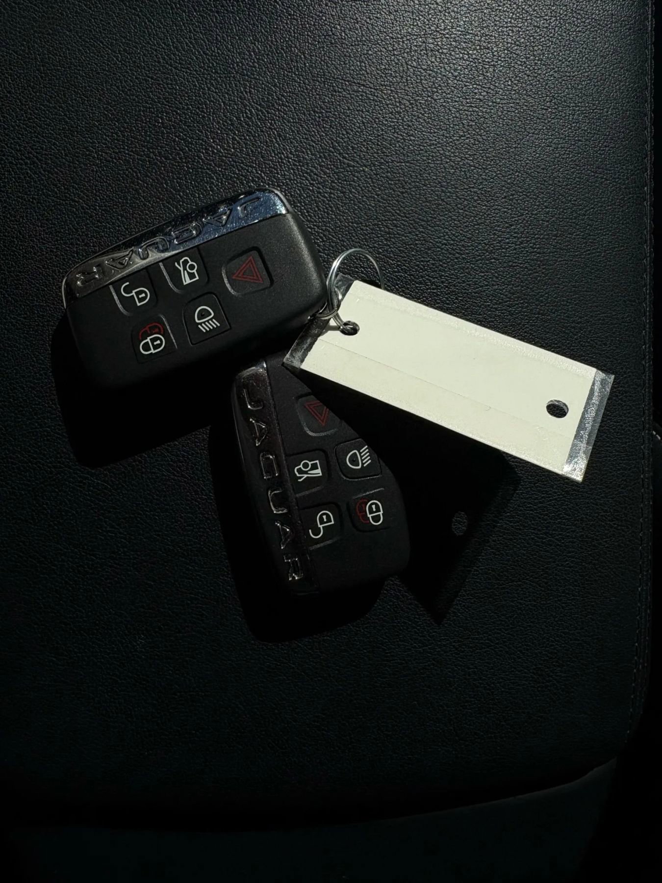 Used 2017 Jaguar XJ R-Sport image 41