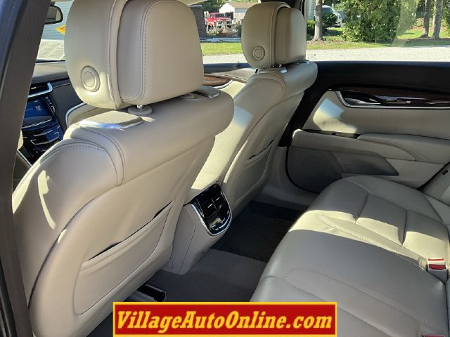 Used 2013 Cadillac XTS Premium AWD/4WD image 23