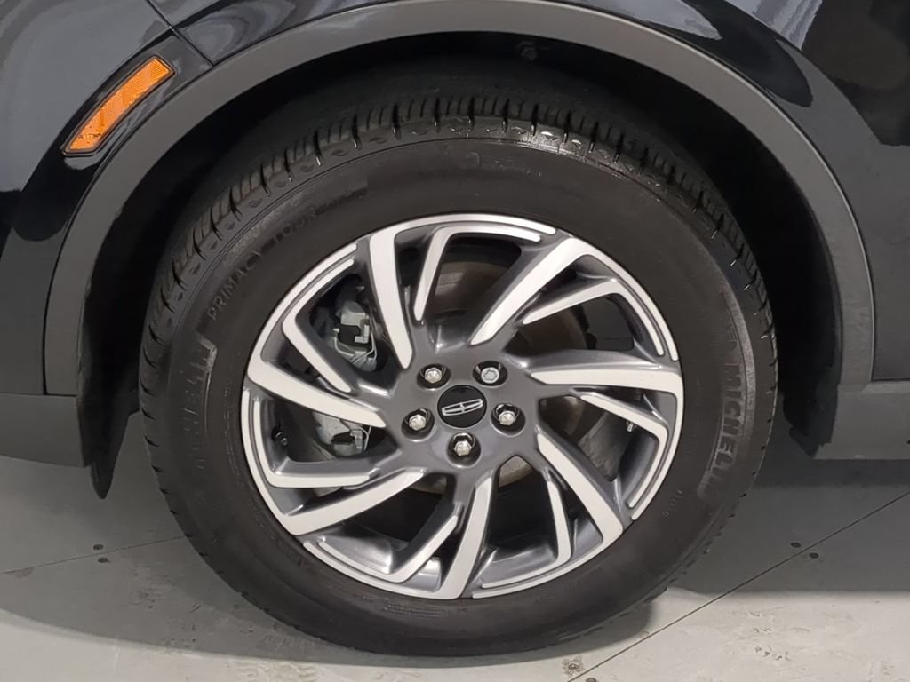 Used 2023 Lincoln Corsair AWD w/ Equipment Group 101A image 14