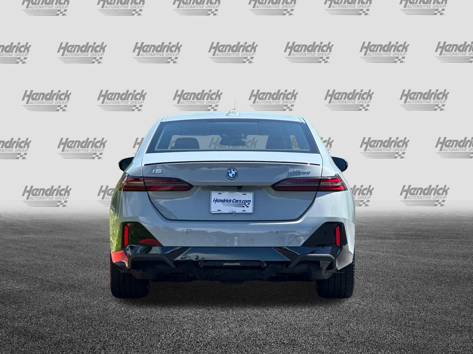 Certified 2024 BMW i5 eDrive40i w/ M Sport Package RWD image 6