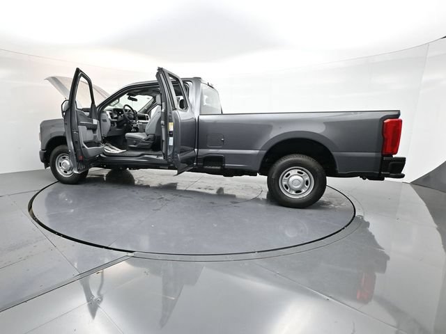 Used 2026 Ford F250 XL RWD image 37