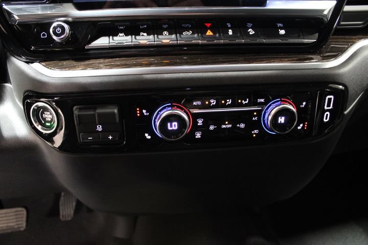 New 2026 GMC Sierra 1500 SLE AWD/4WD image 34