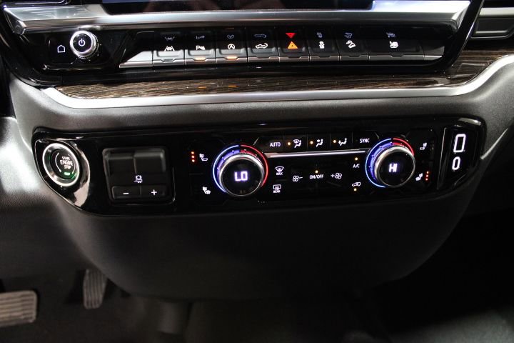 New 2026 GMC Sierra 1500 SLE AWD/4WD image 34