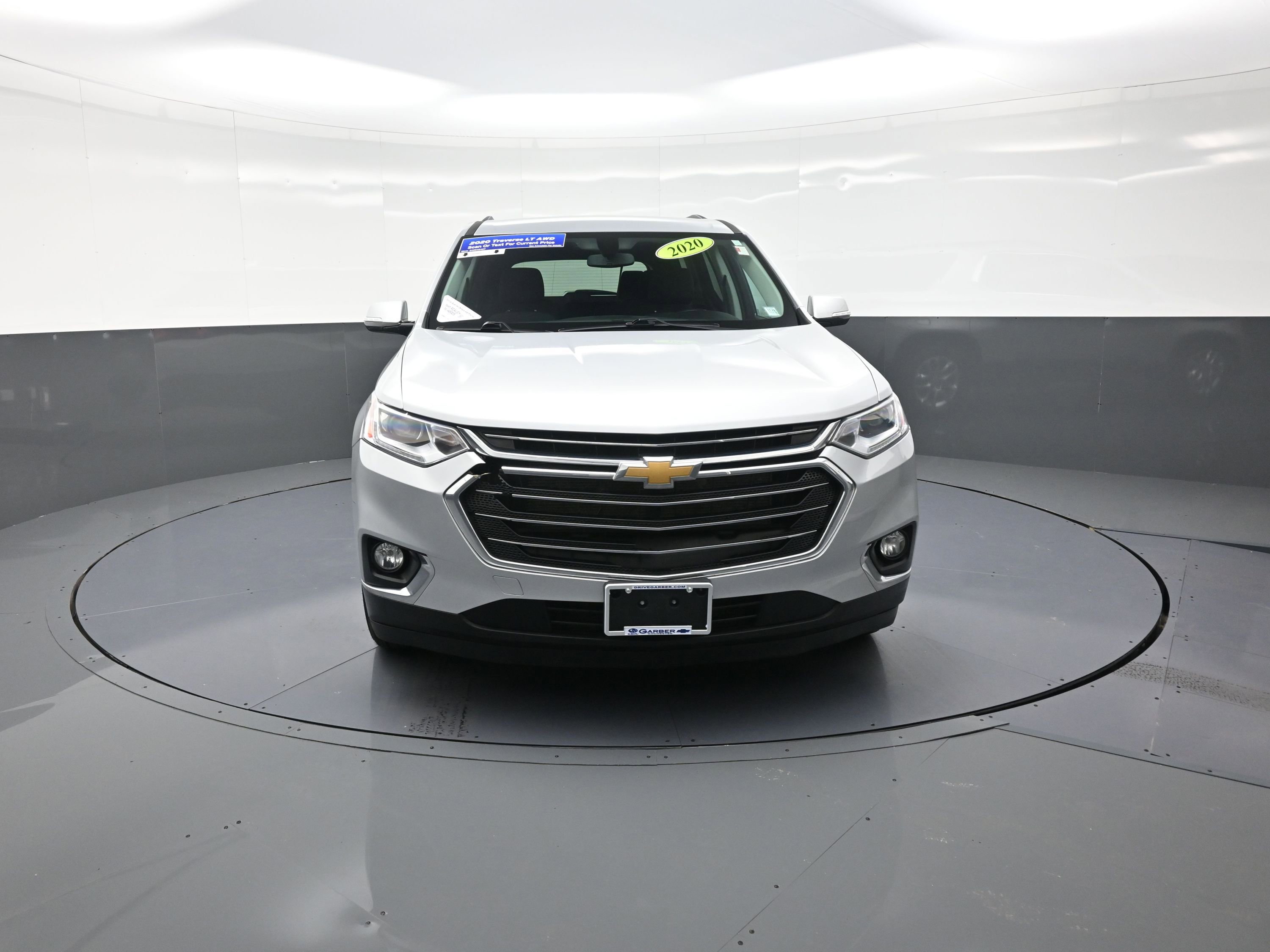 Used 2020 Chevrolet Traverse LT image 8