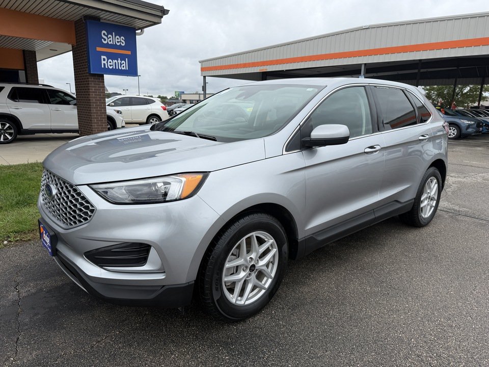 Used 2024 Ford Edge SEL w/ Cargo Accessory Package