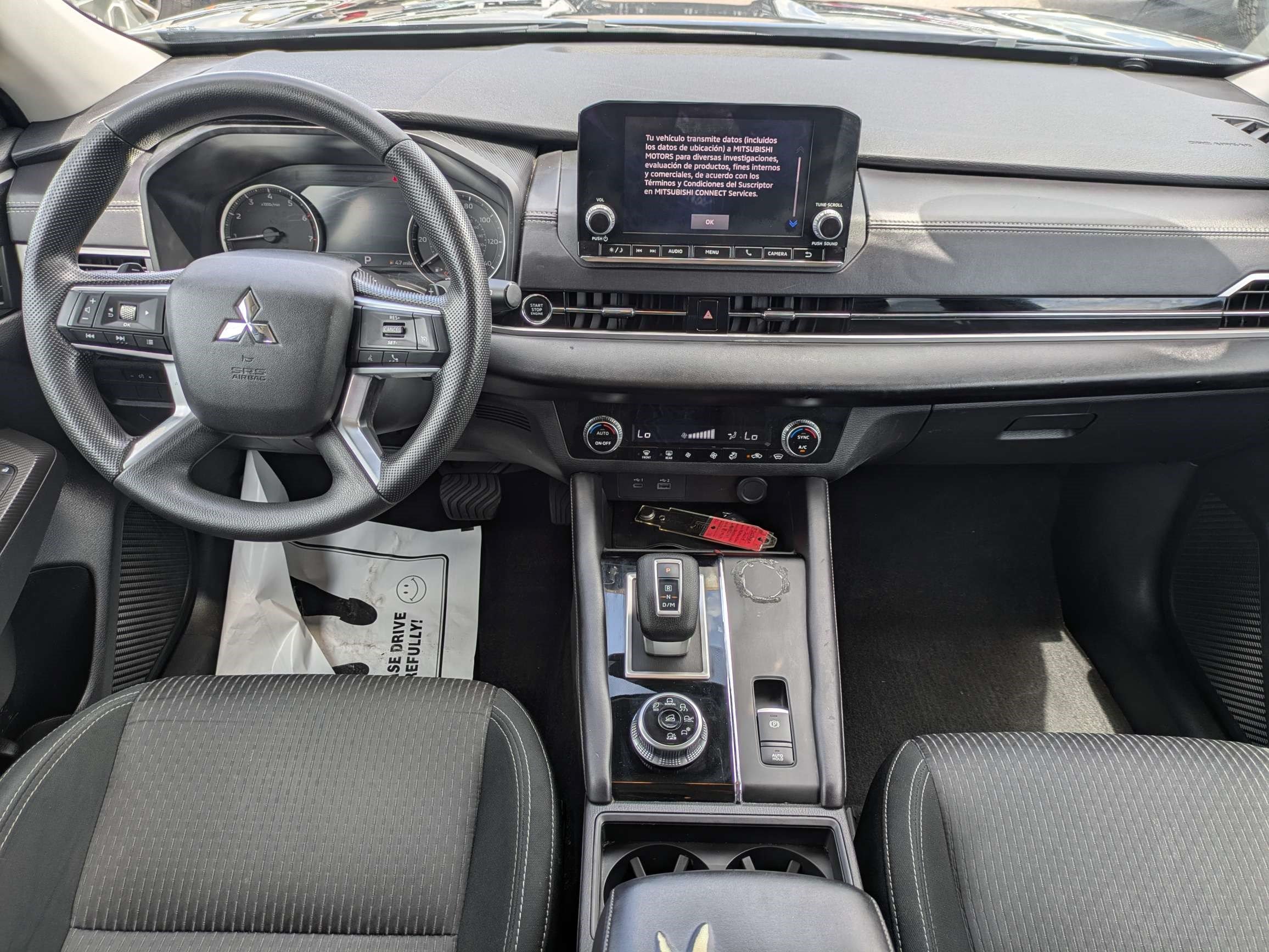 Used 2024 Mitsubishi Outlander ES AWD/4WD image 14