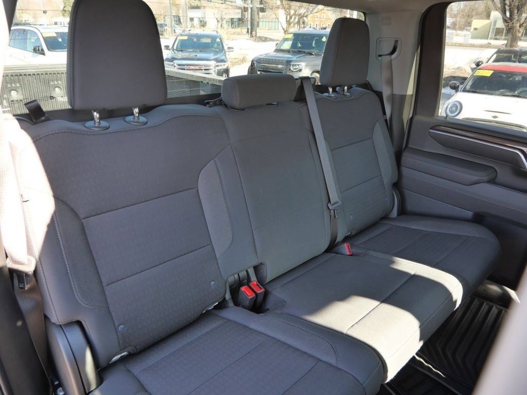 Used 2025 Chevrolet Silverado 2500 LT w/ Convenience Package AWD/4WD image 25