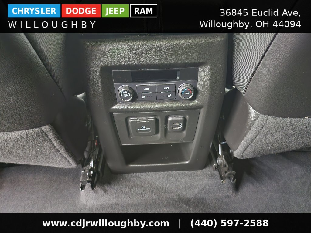 Used 2023 Chevrolet Traverse Premier w/ LPO, Floor Liner Package FWD image 29