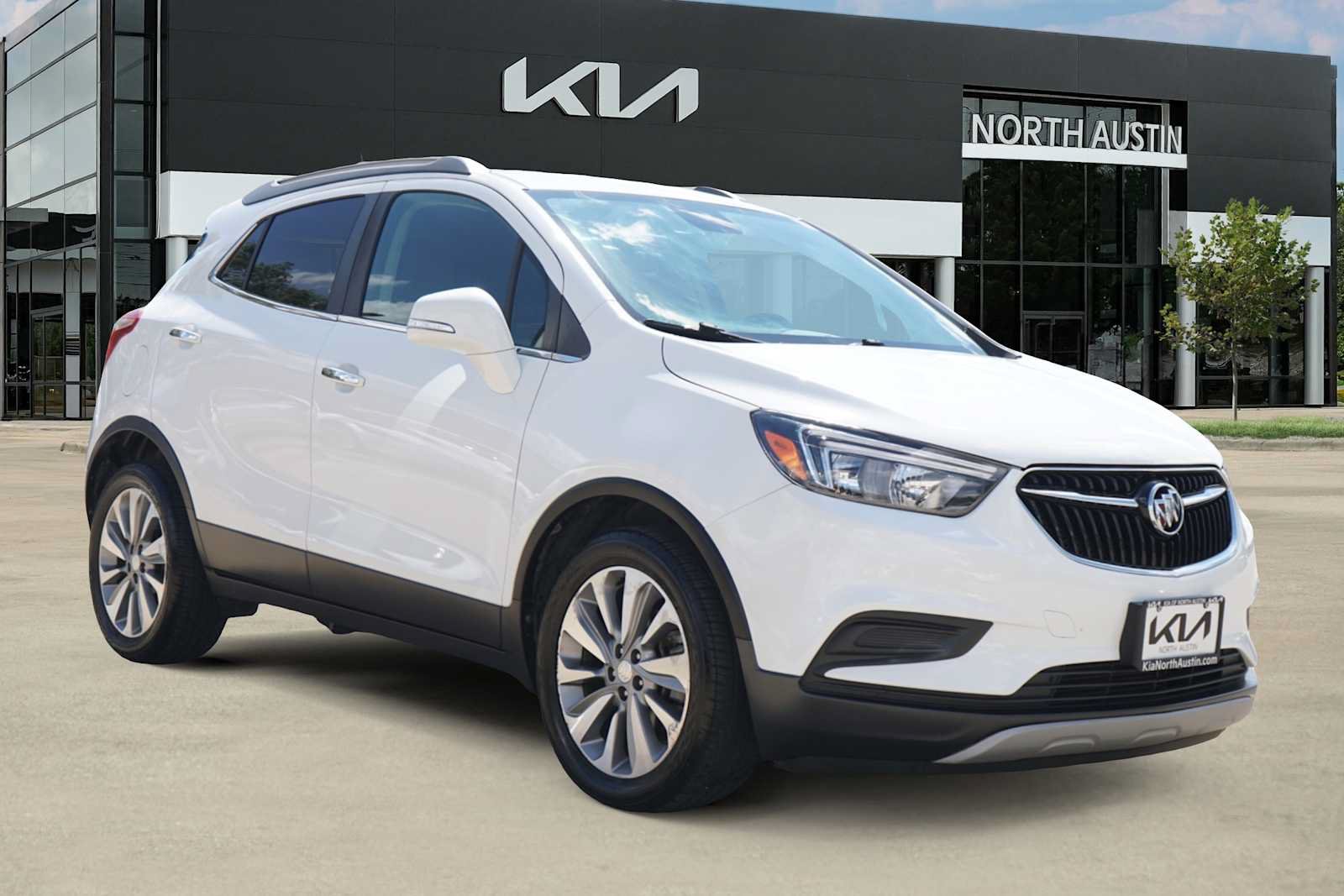 Used 2019 Buick Encore Preferred w/ Safety Package FWD image 6