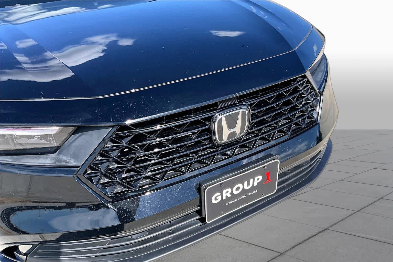 Used 2023 Honda Accord EX image 28