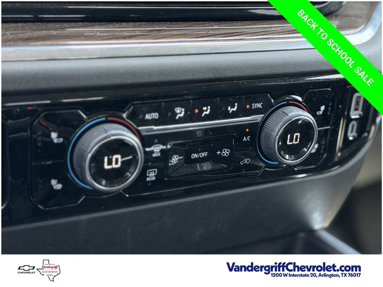 Used 2024 Chevrolet Silverado 1500 RST w/ Convenience Package II AWD/4WD image 19