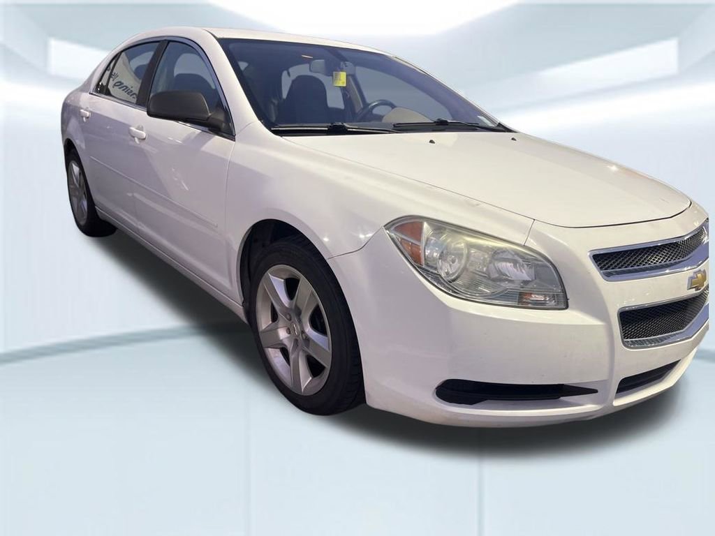 Used 2012 Chevrolet Malibu LS w/ LS Uplevel Package image 2